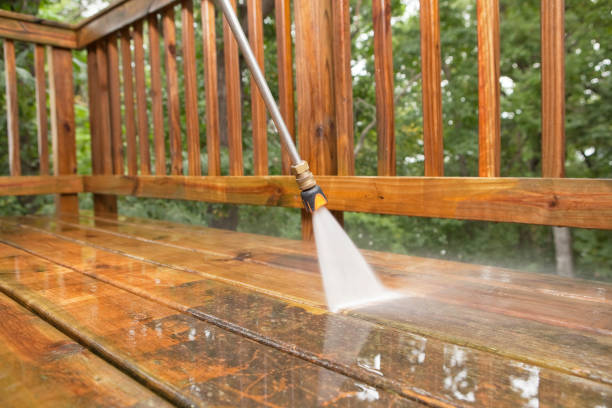 Professional Pressure washing in Pimmit Hills, VA